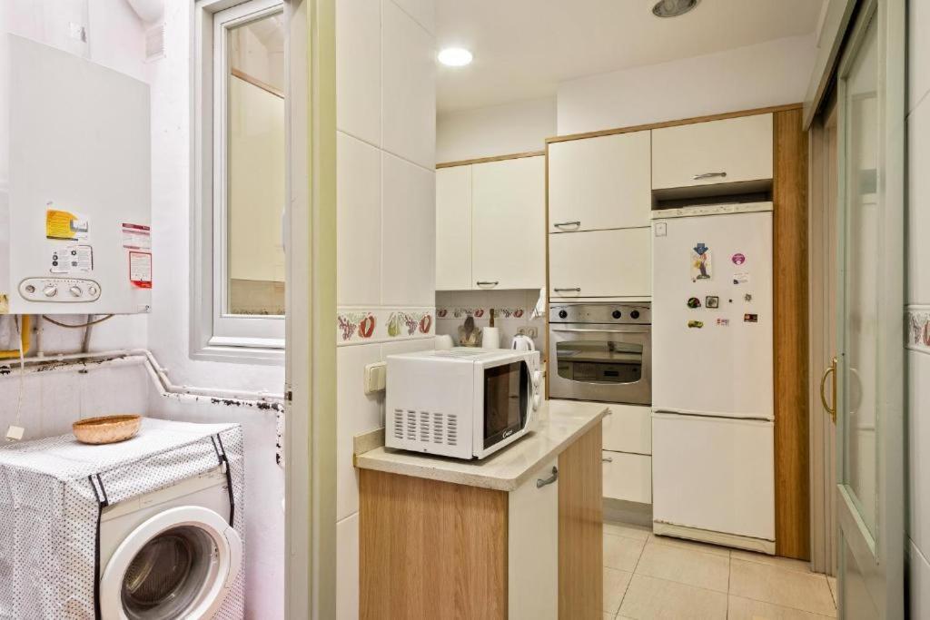 Figueres Old Town Apartment Exterior foto